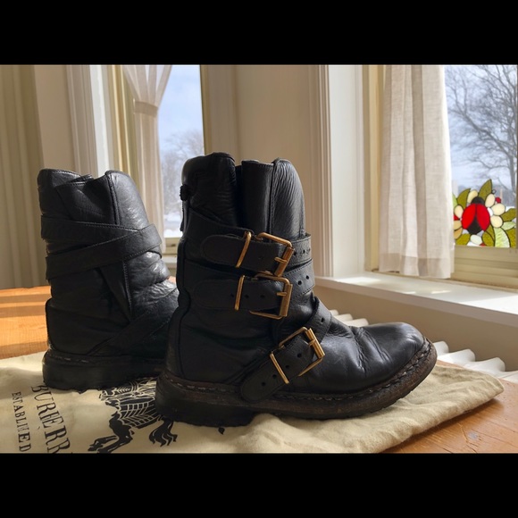 CLARENDON FLAT ANKLE BOOT MODEL - Picture 2 of 4